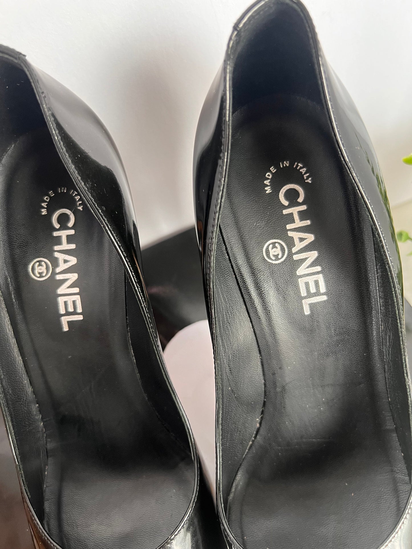 Chanel Black Patent Cap Toe Pump Size 41