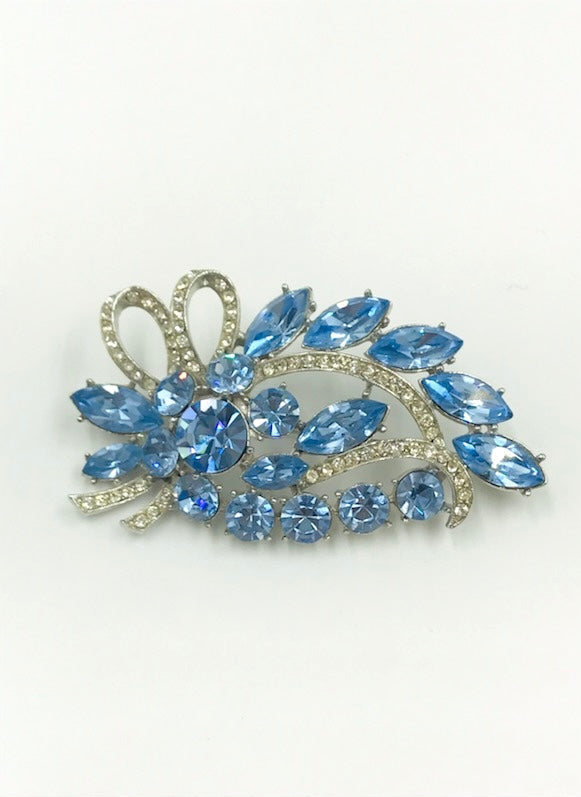 Vintage Weiss Blue & Clear Crystal Pin Brooch