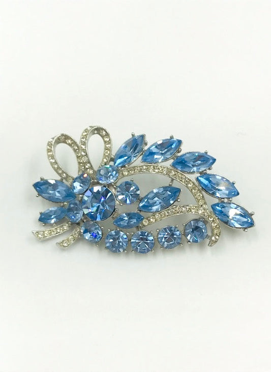 Vintage Weiss Blue & Clear Crystal Pin Brooch