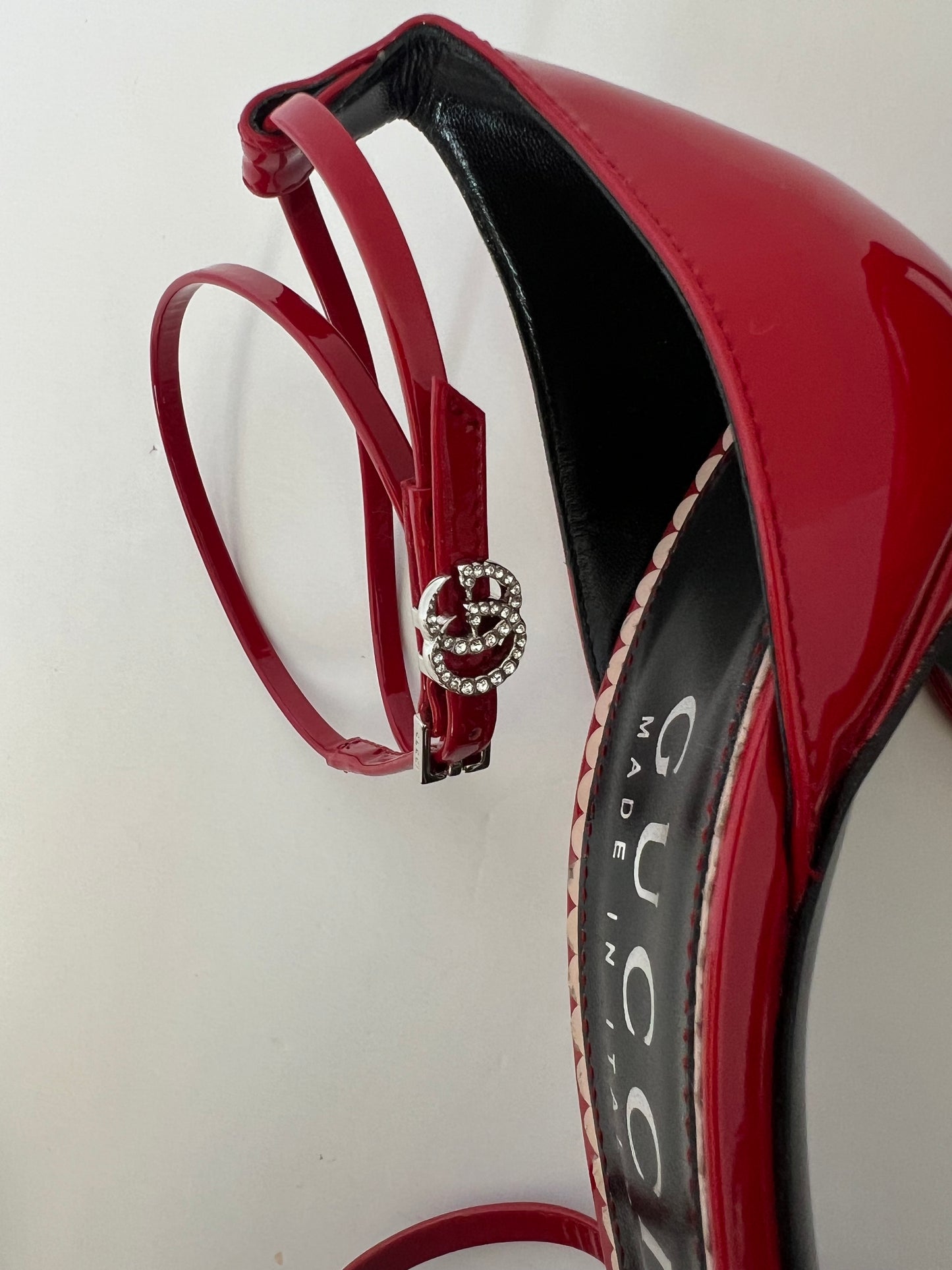 Brand New Gucci Red Patent Strappy Heels Size 41