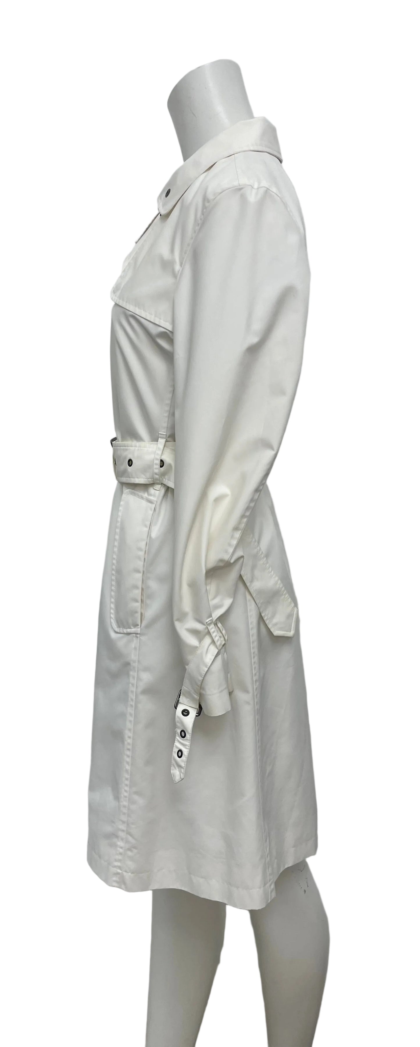 Burberry Ivory Trench Coat Size 4