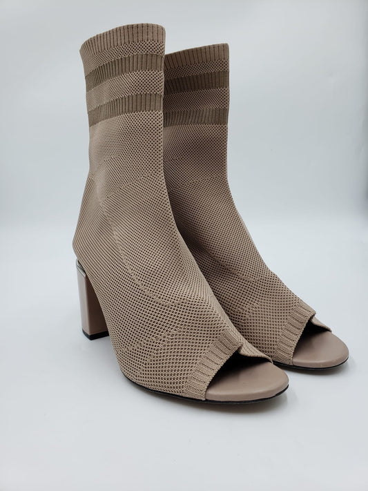 Alexander Wang Biege Knit Sock Bootie Size 39