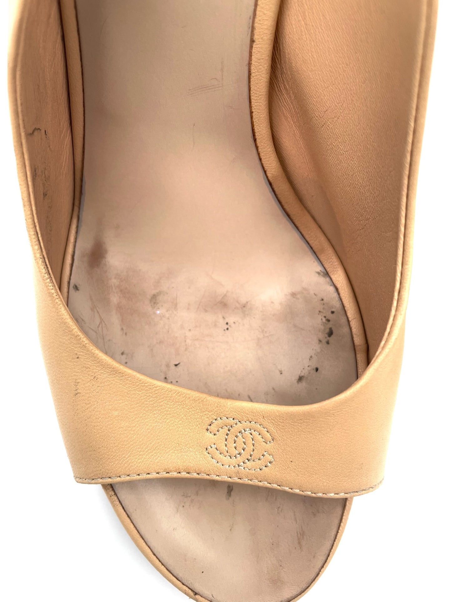 Chanel Biege Lambskin Slingback Heels Size 39
