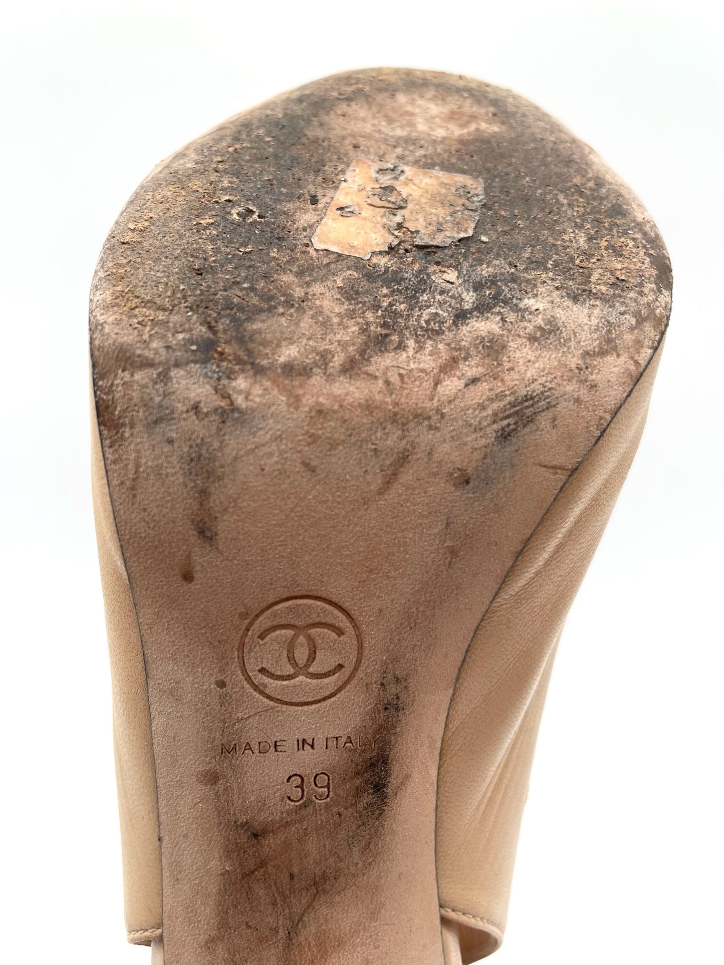 Chanel Biege Lambskin Slingback Heels Size 39