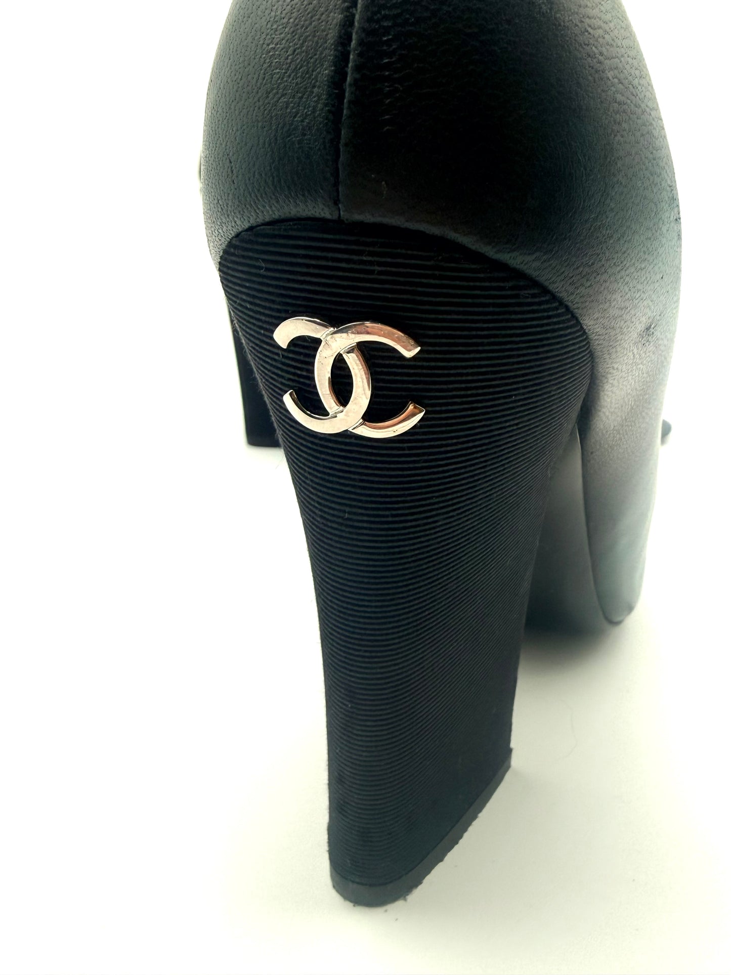 Chanel Pearl Peep-Toe Black Leather Pump Size 38