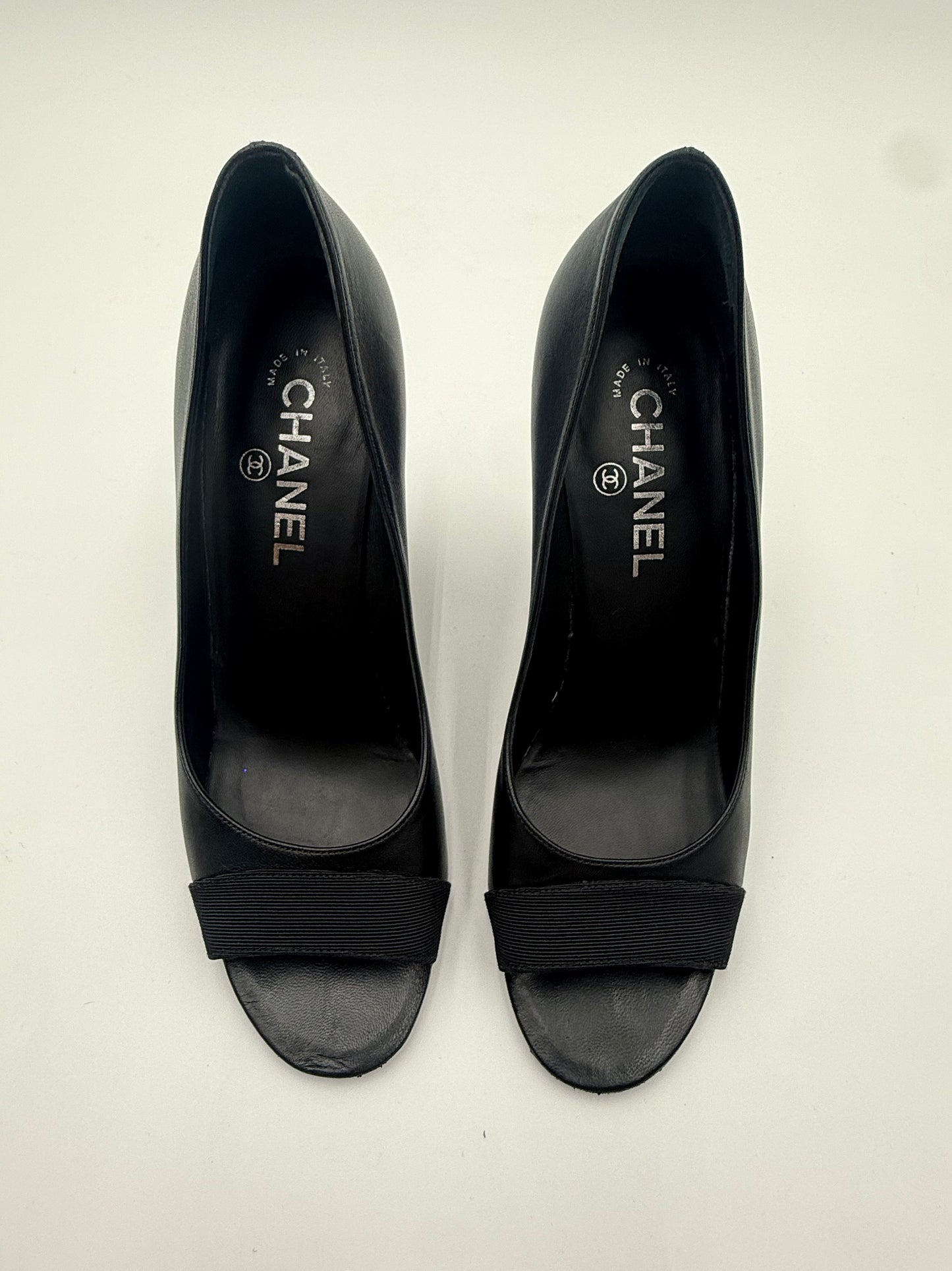 Chanel Pearl Peep-Toe Black Leather Pump Size 38