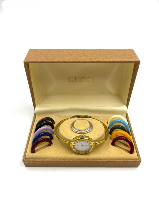 Vintage Gucci 12 Bezel Gold Watch