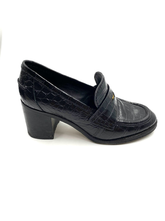 Veronica Beard Black Croc Embossed Loafers Size 8