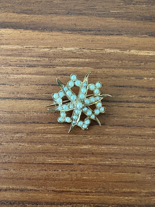 1950s 14K Gold Star-Shaped Brooch