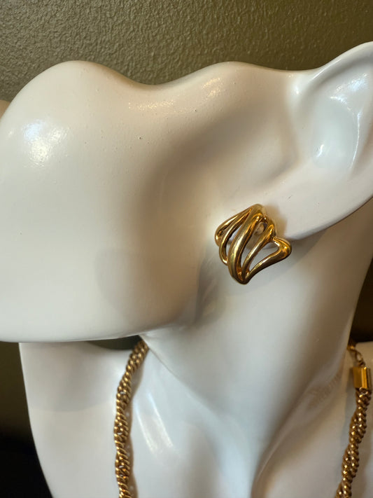 Vintage Monet Square Gold Earring