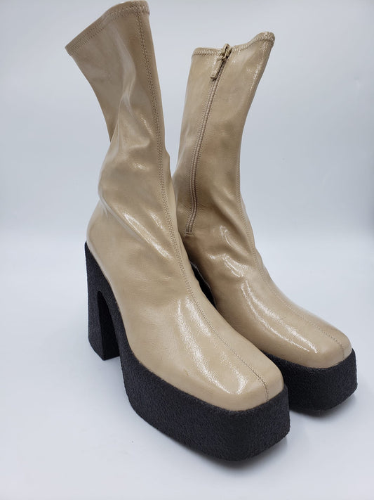 Brand New Stella McCartney Cream Platform Boots Size 39