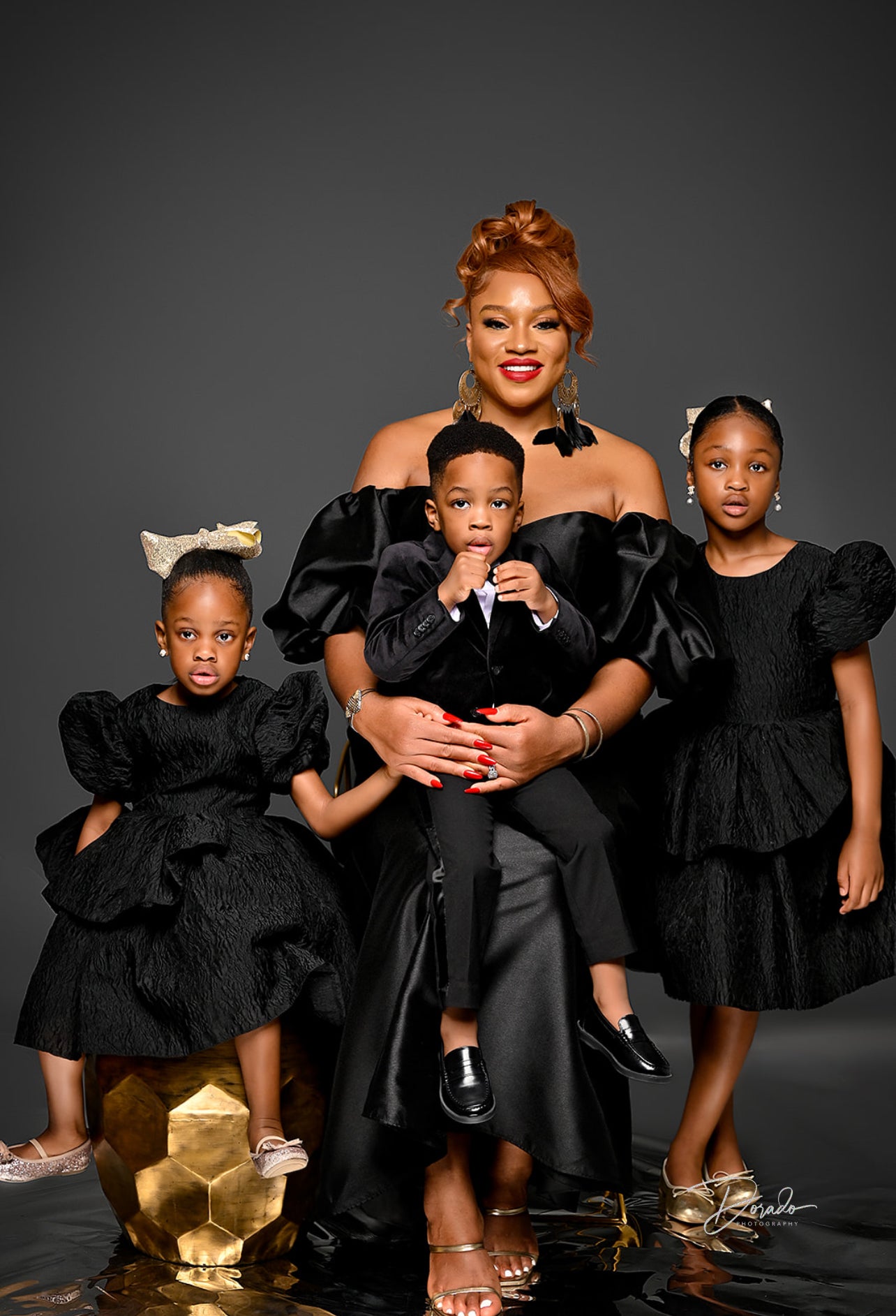 FAMILY STYLING