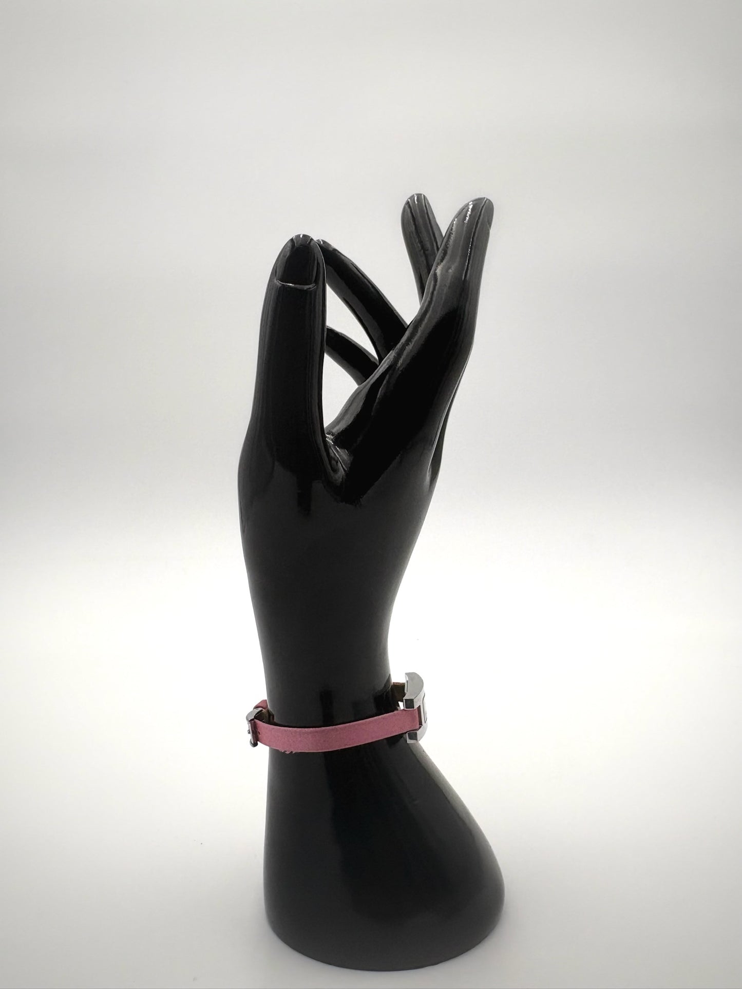 Gucci 3900 Pink Bracelet Watch