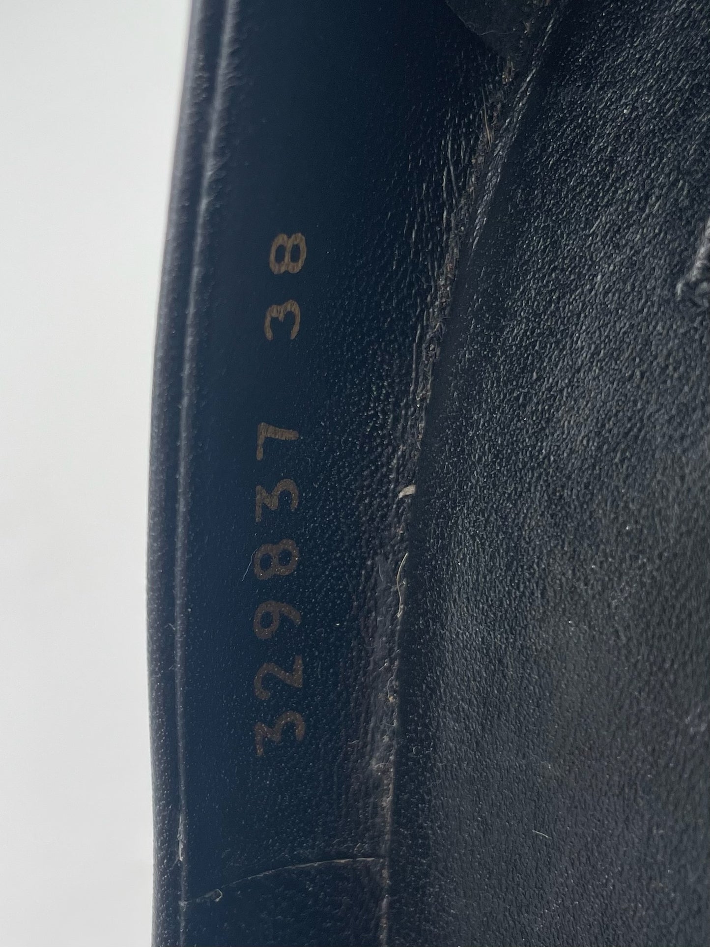 Gucci Black Round Toe Pumps Size 38