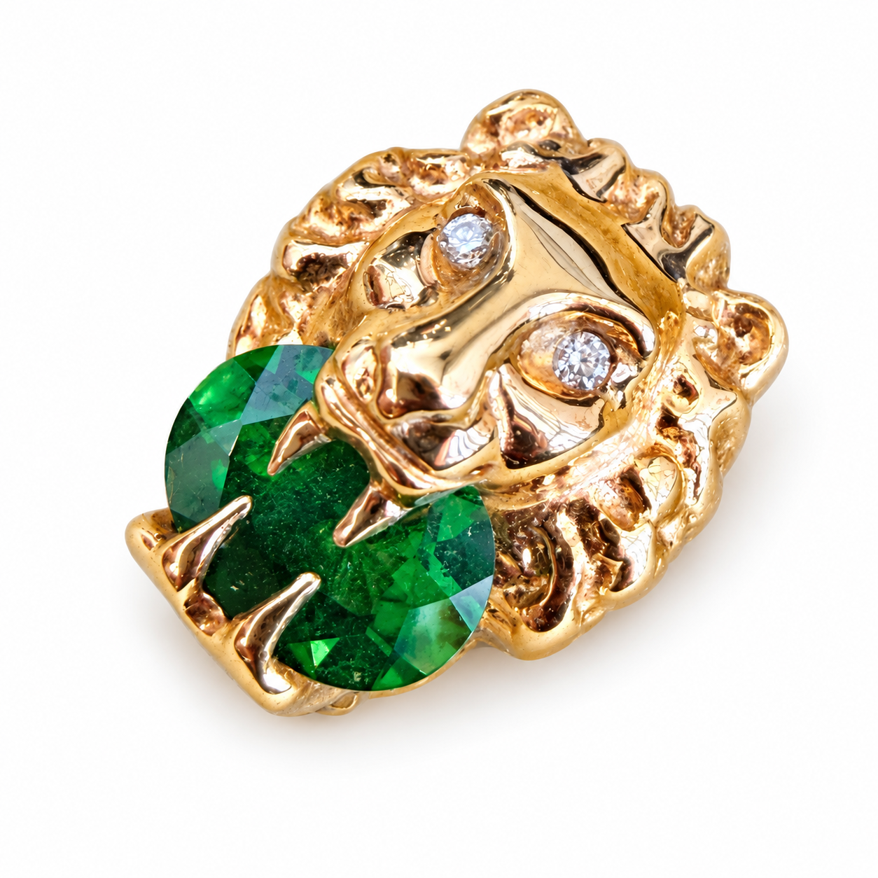 Gucci 18k yellow gold lion head stud earring with green diopside stone and sparkling white diamond eyes.