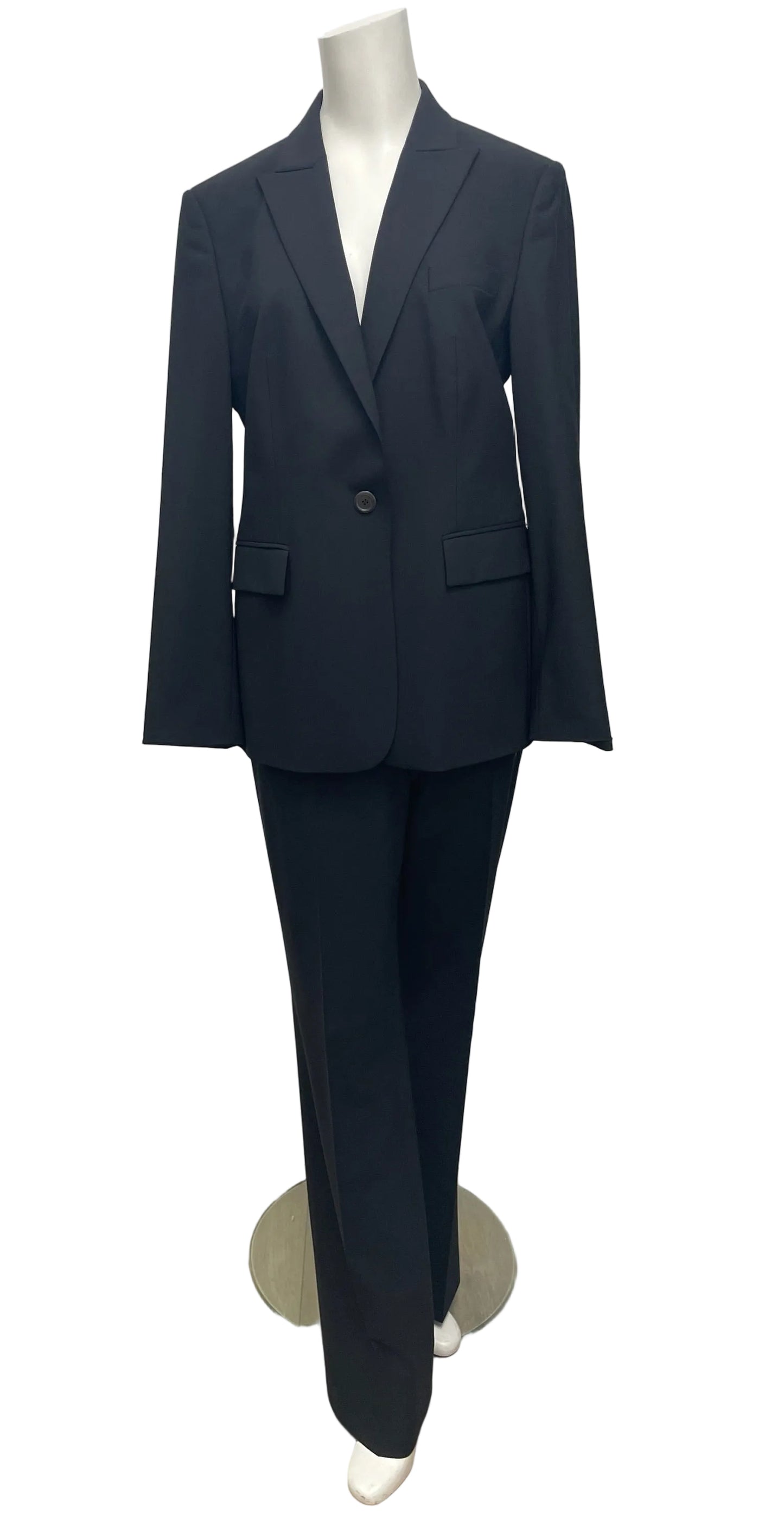 Hugo Boss black virgin wool blend trouser and blazer suit set, size 12, on a mannequin.
