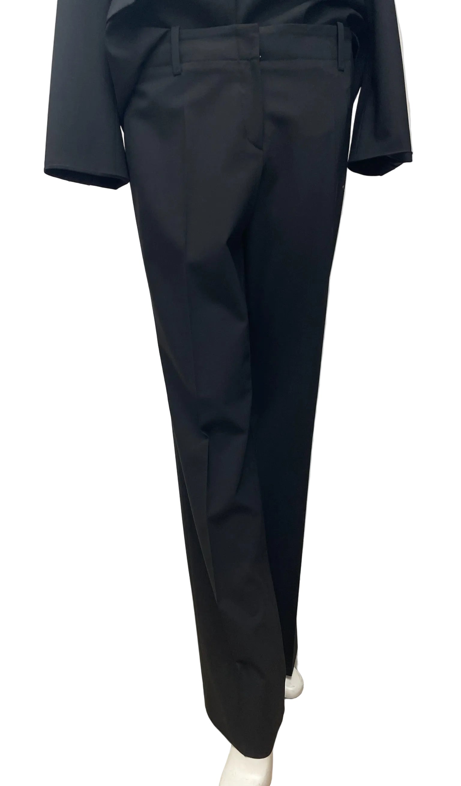 Hugo Boss black virgin wool blend straight-leg trousers and blazer suit set, size 12.