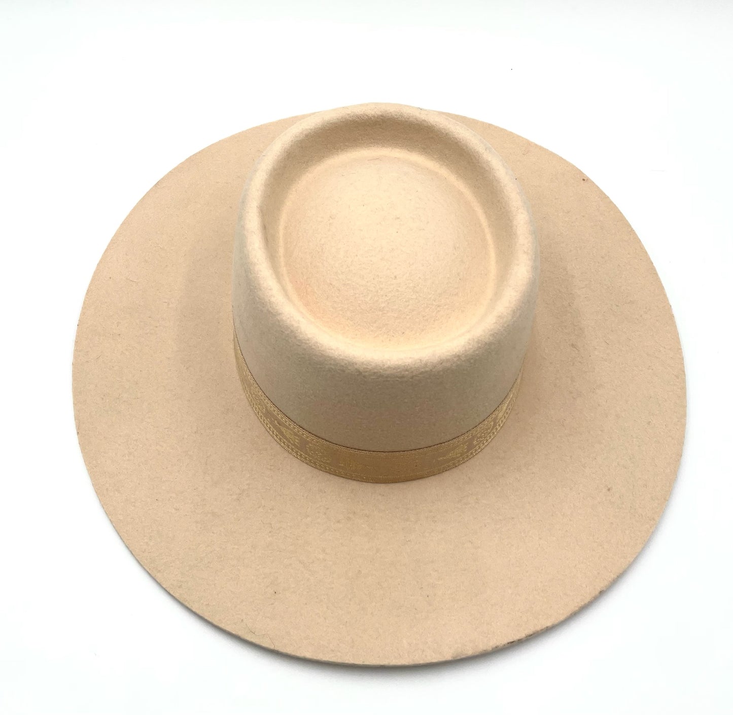 Lack Of Color Biege Sierra Boater Hat, size L 59CM, with wide brim and vintage gold patterned ribbon.