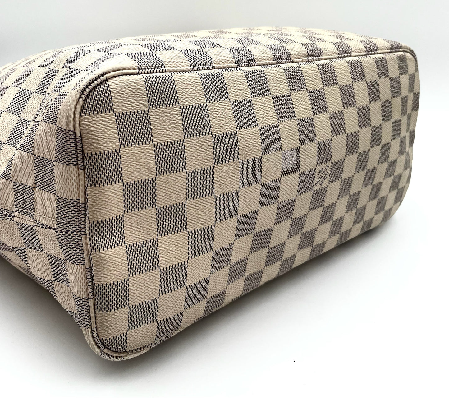 Louis Vuitton Damier Azur Neverfull Tote