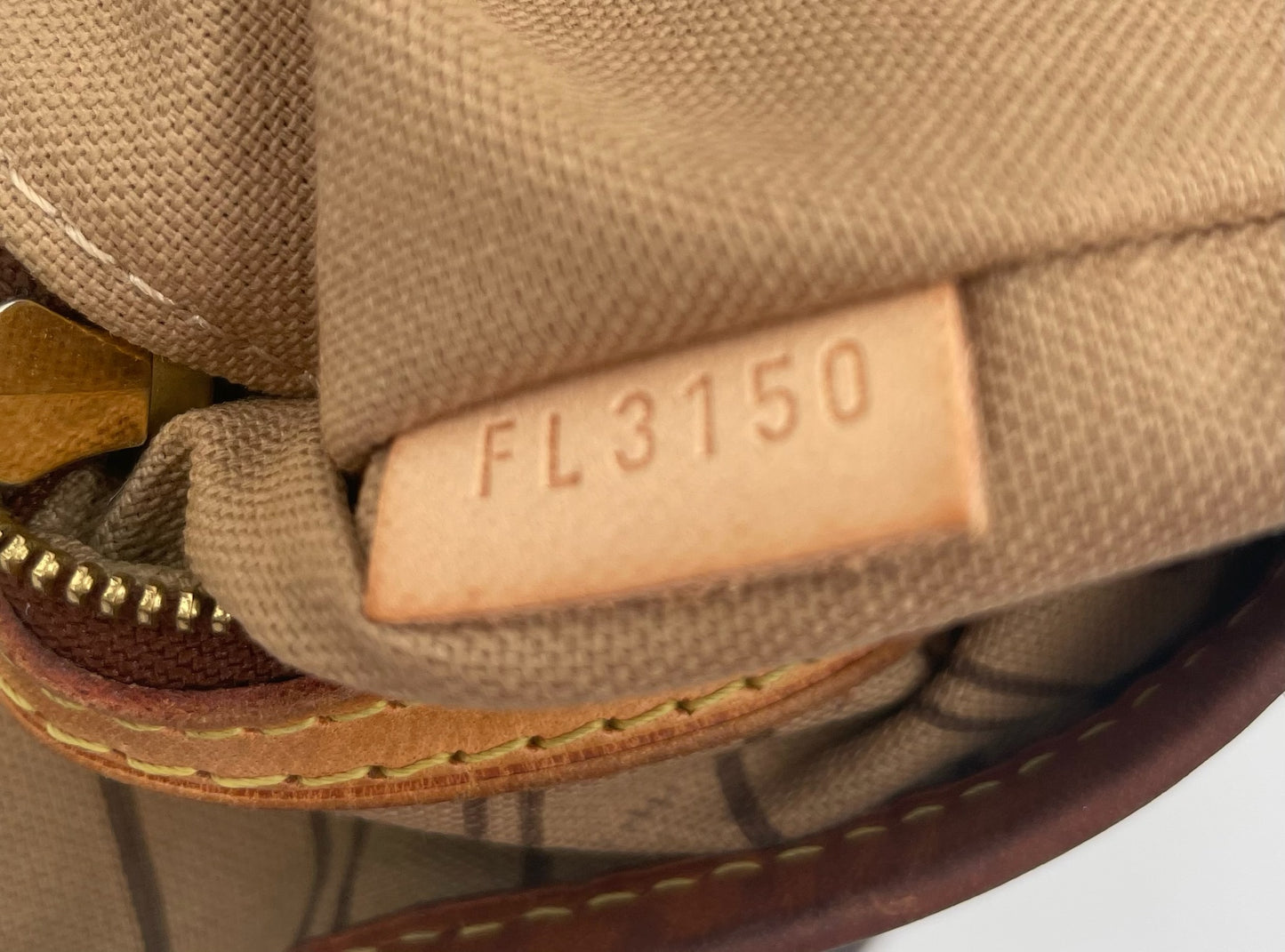Louis Vuitton Monogram Canvas Delightful MM Handbag