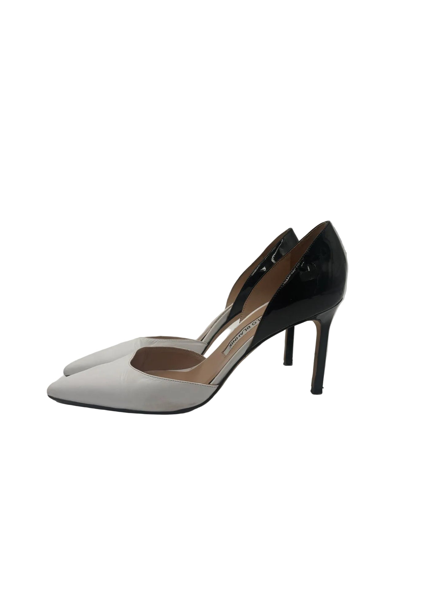 Manolo Blahnik B/W Pointed Toe Pumps Size 38