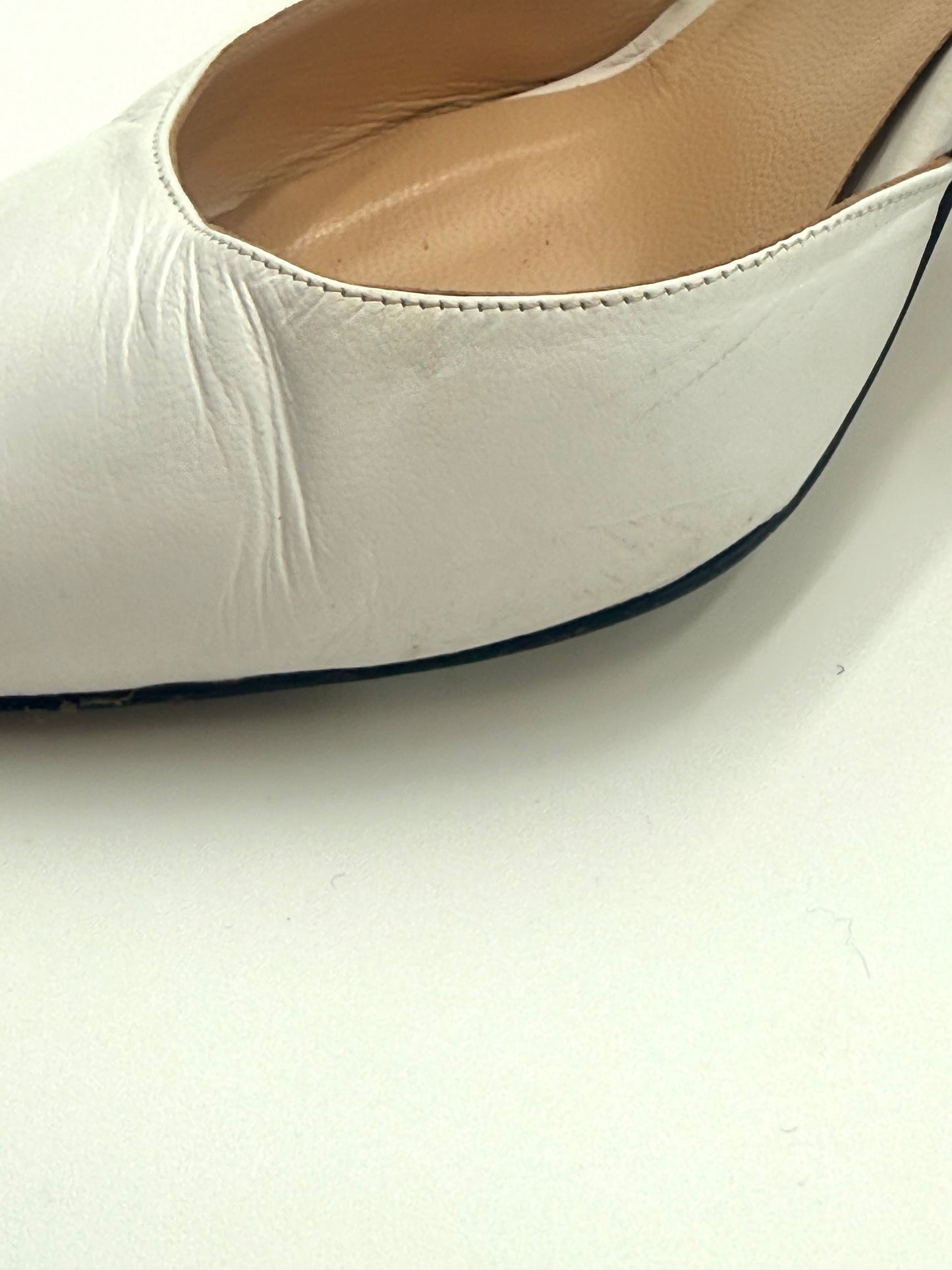 Manolo Blahnik B/W Pointed Toe Pumps Size 38