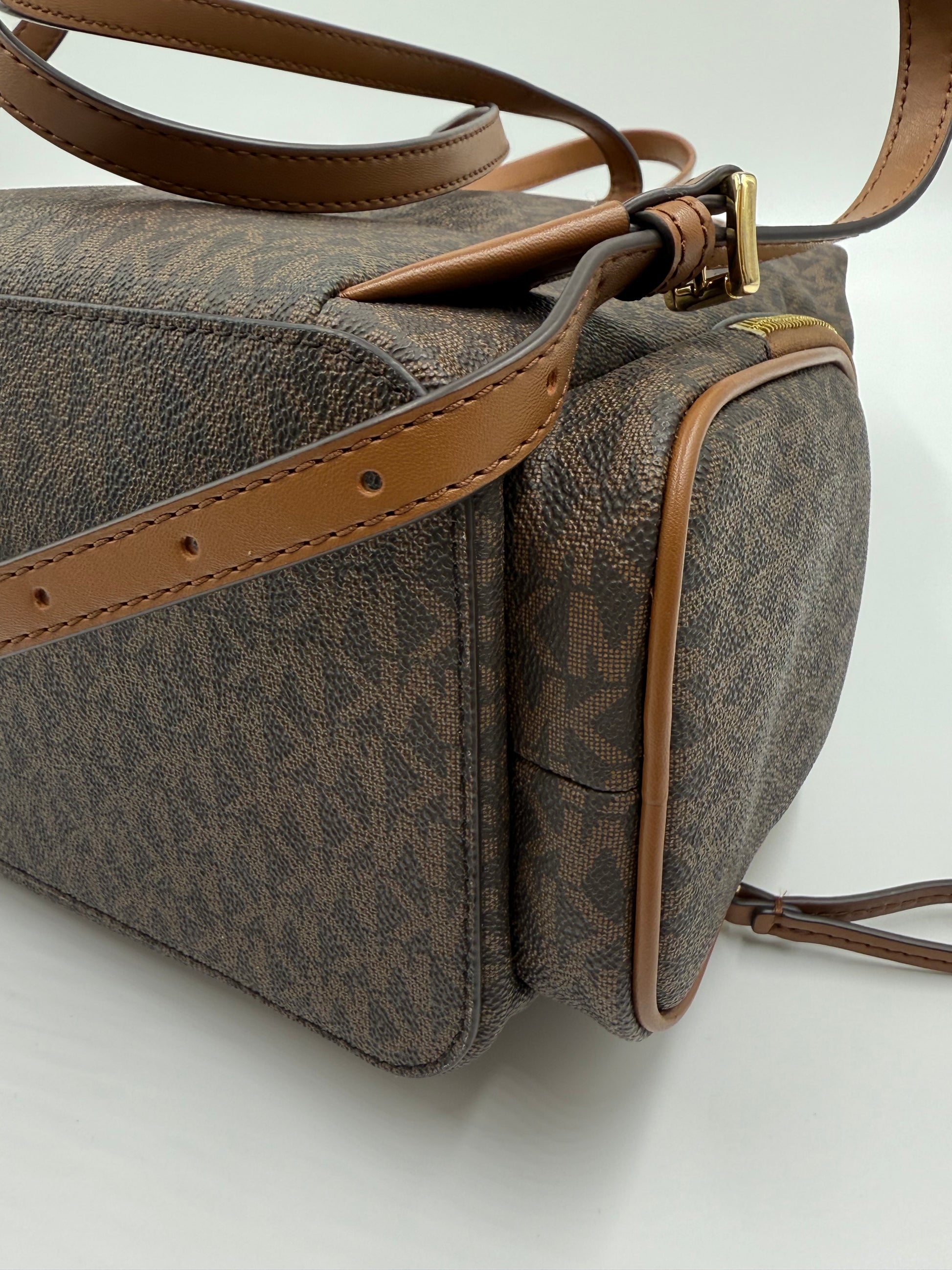 Michael Kors Large Logo Jet Set Backpack – Joyce's Closet