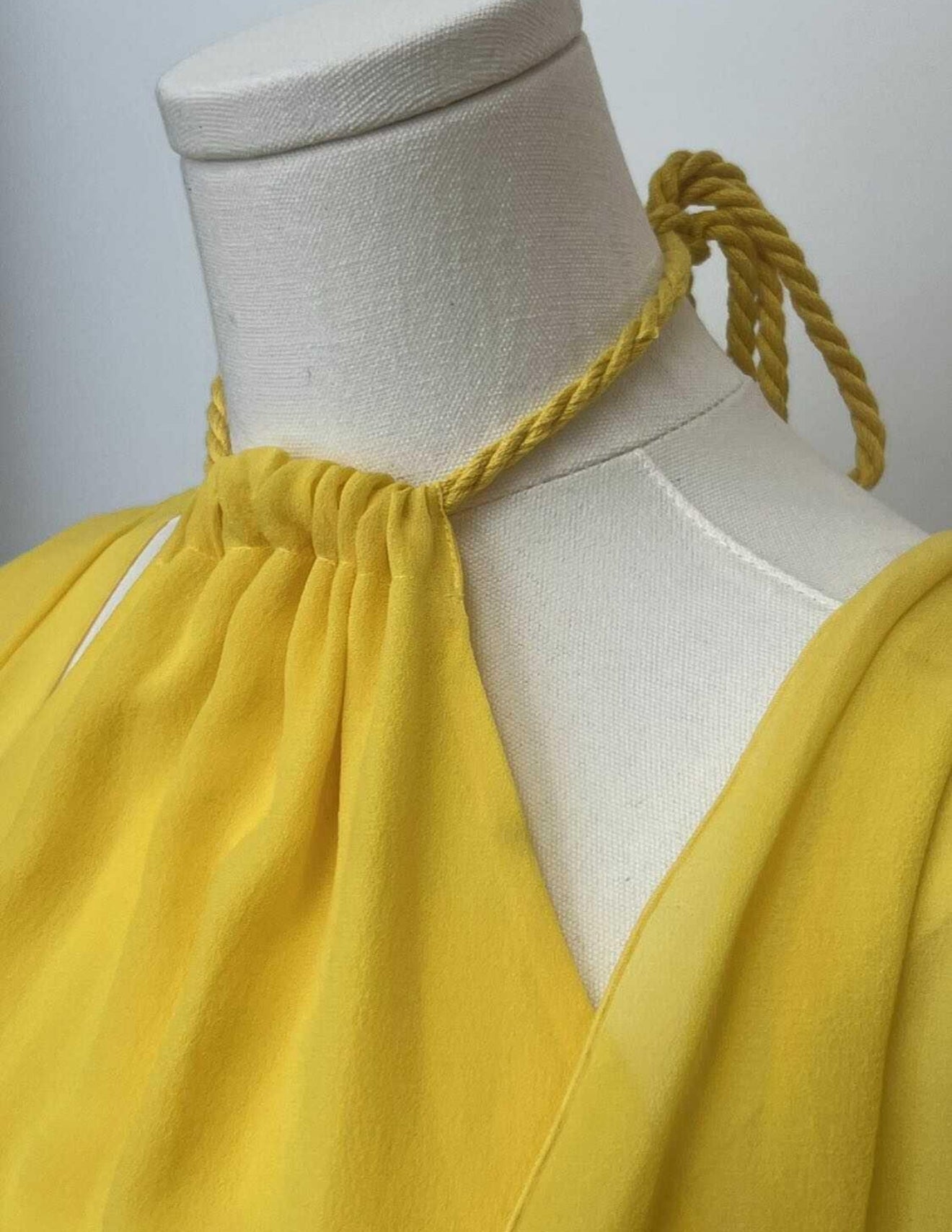 Missioni Yellow Silk Blouse Size 40 US 6