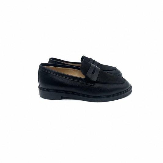 Poppy Barley Black Leather Loafers Size 7.5