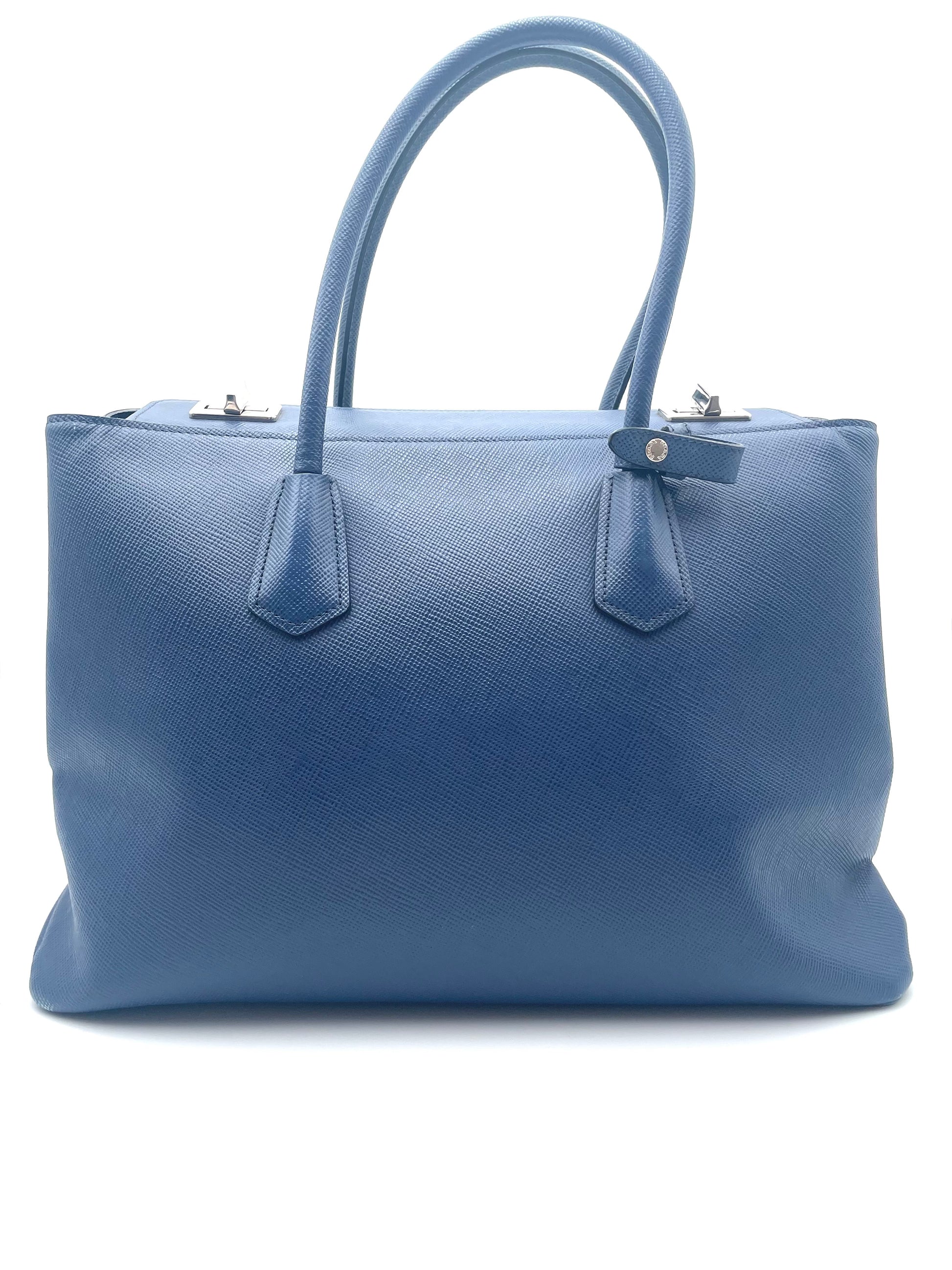 バッグ Prada beautiful condition Prada Blue Saffiano Cuir Large Twin Tote – Joyce's Closet