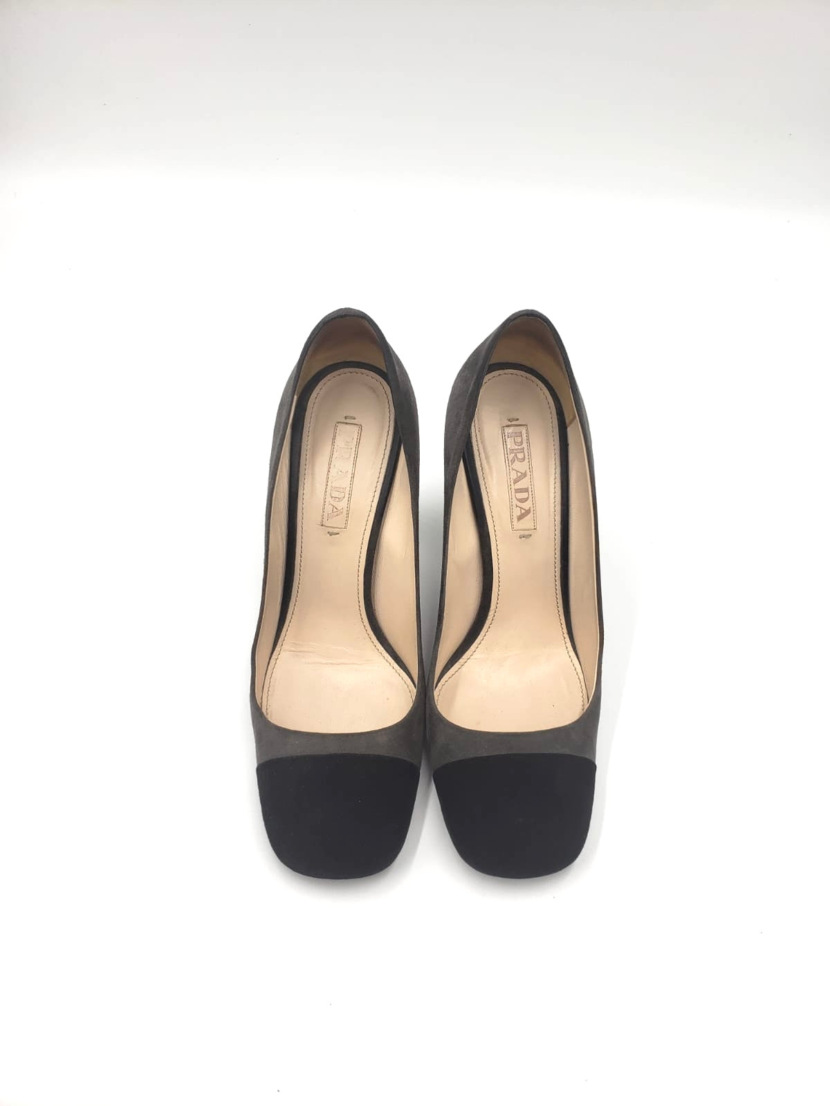Prada grey & black captoe suede pump, size 38, with round toe and color block detail.
