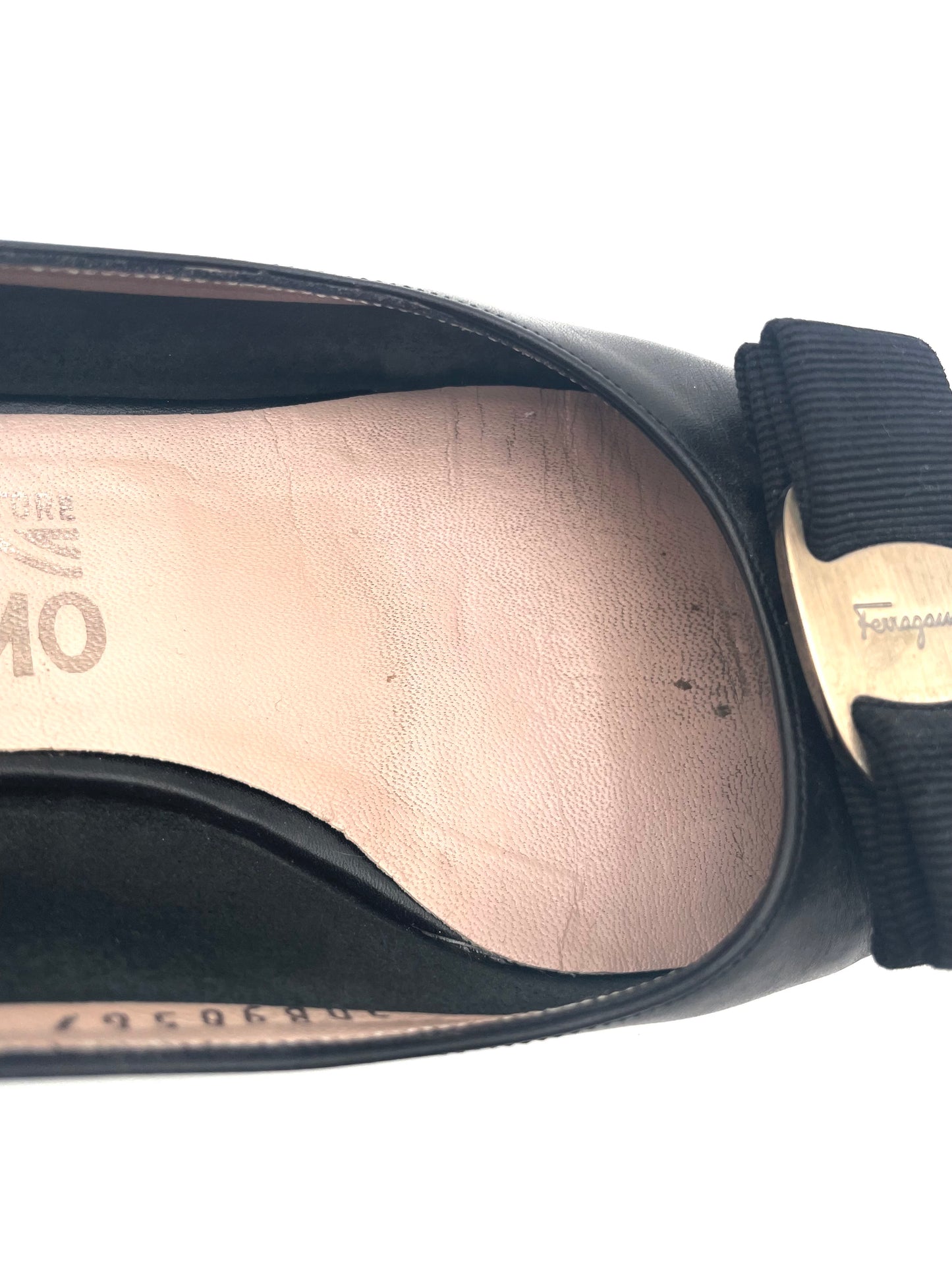 Salvatore Ferragamo Black Bow Pump Size 7.5