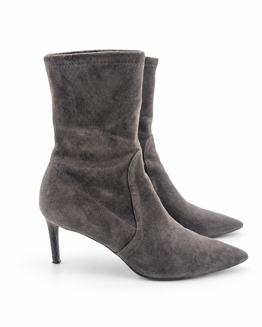Stuart Weitzmann Wren 75 Taupe Grey Pointed Toe Ankle Boots Size 6