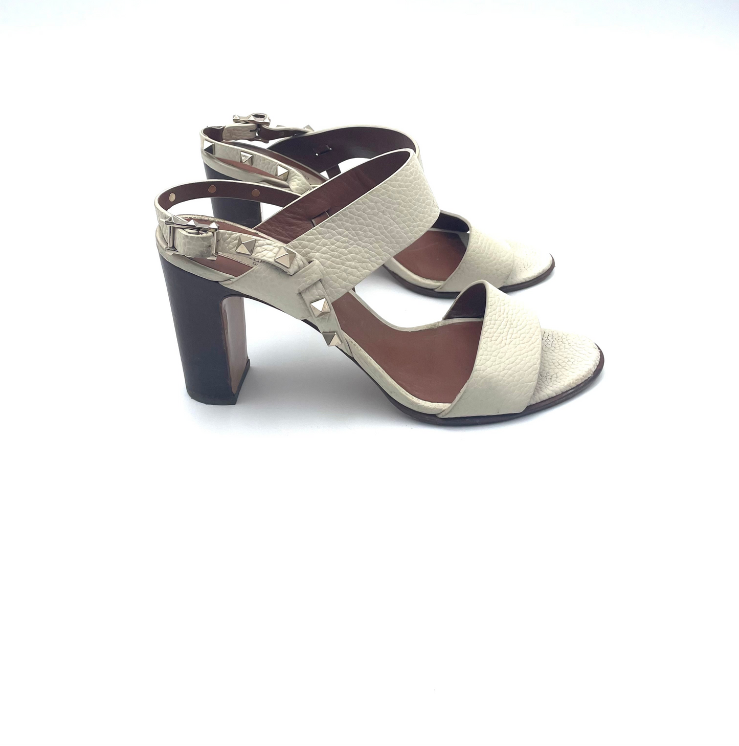 Valentino Garavani Ivory Rockstud Slingback Sandals Size 38.5