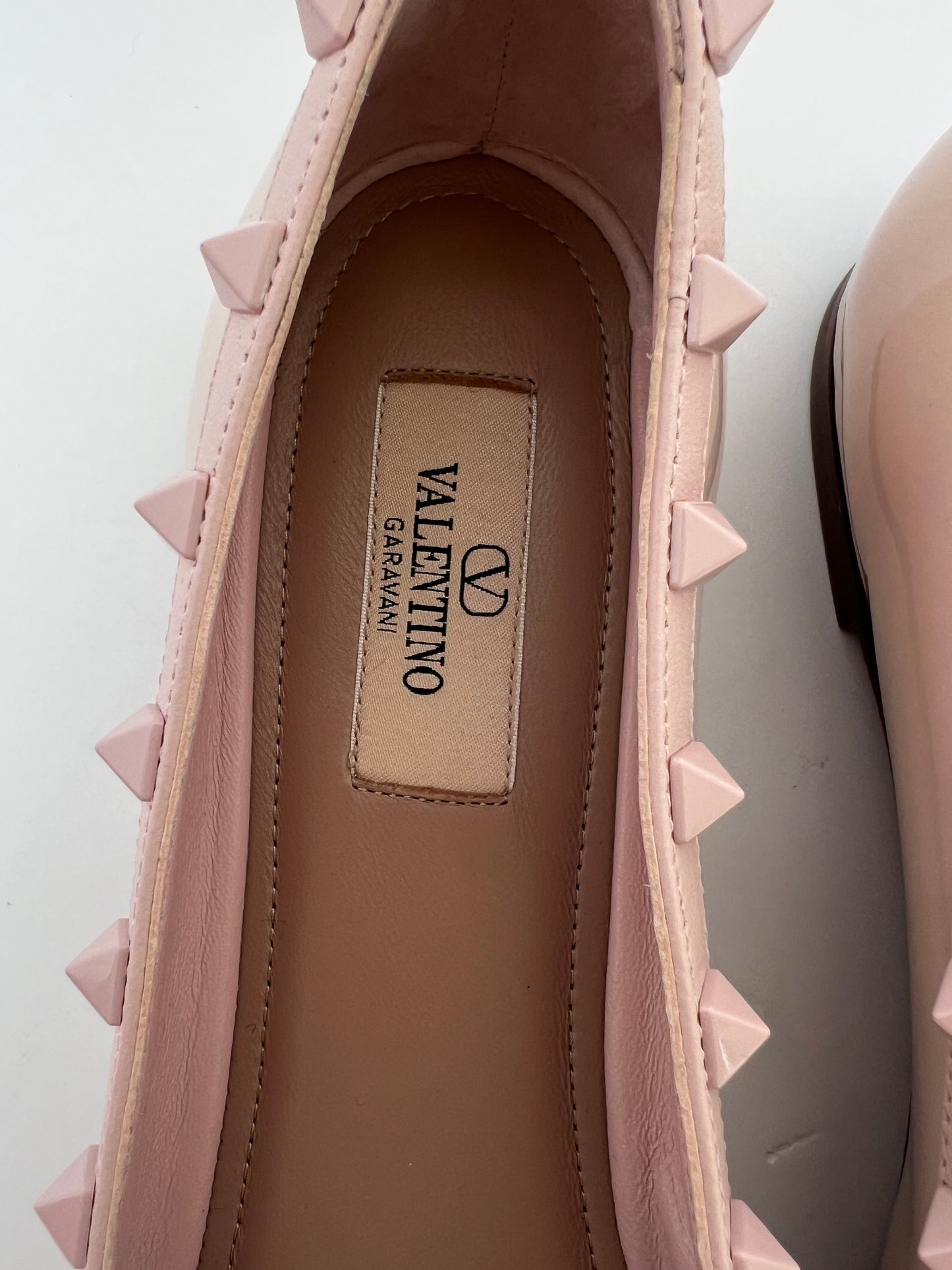 Valentino Garavani  Pink Rockstud Ballet Flats Size 39