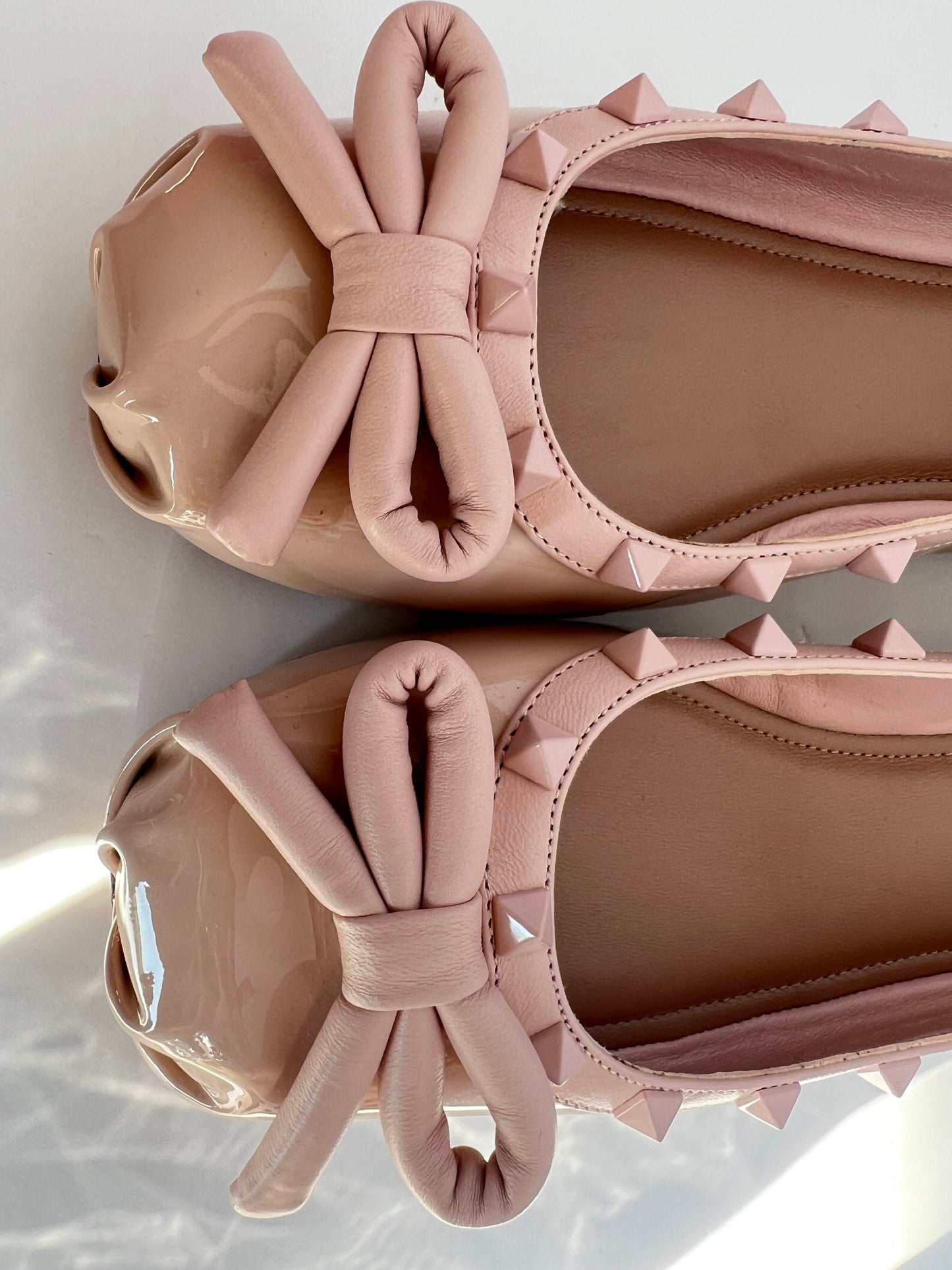 Valentino Garavani  Pink Rockstud Ballet Flats Size 39