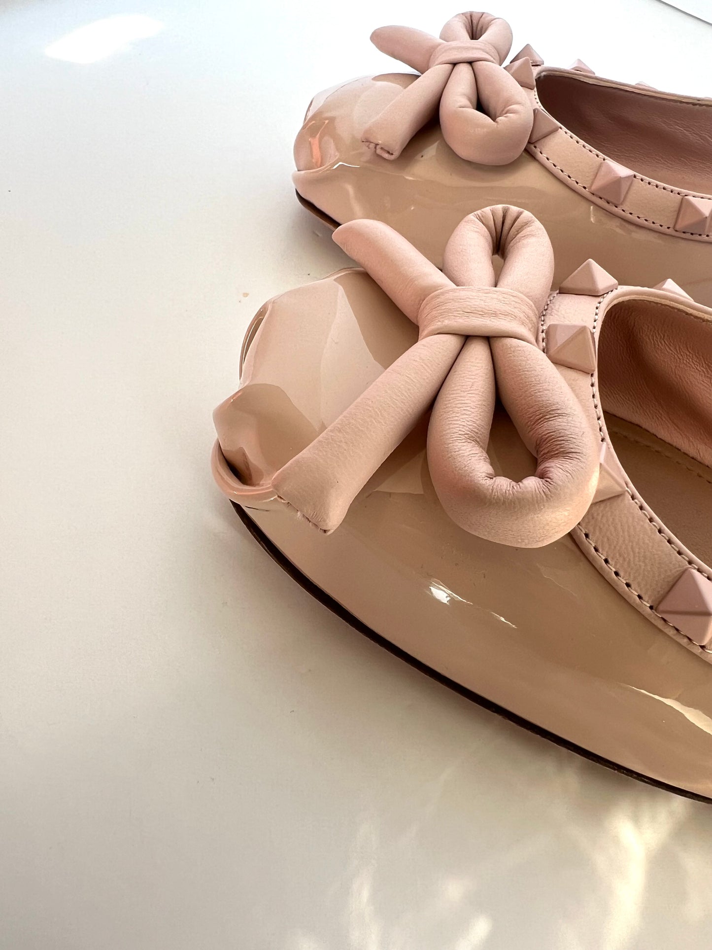 Valentino Garavani  Pink Rockstud Ballet Flats Size 39