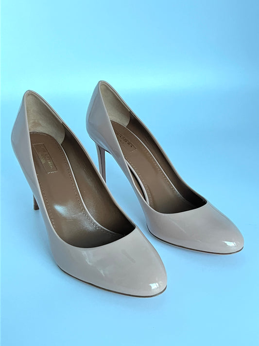 Brand New Aquazzura Powder Pink Essential 85 Pump Size 41