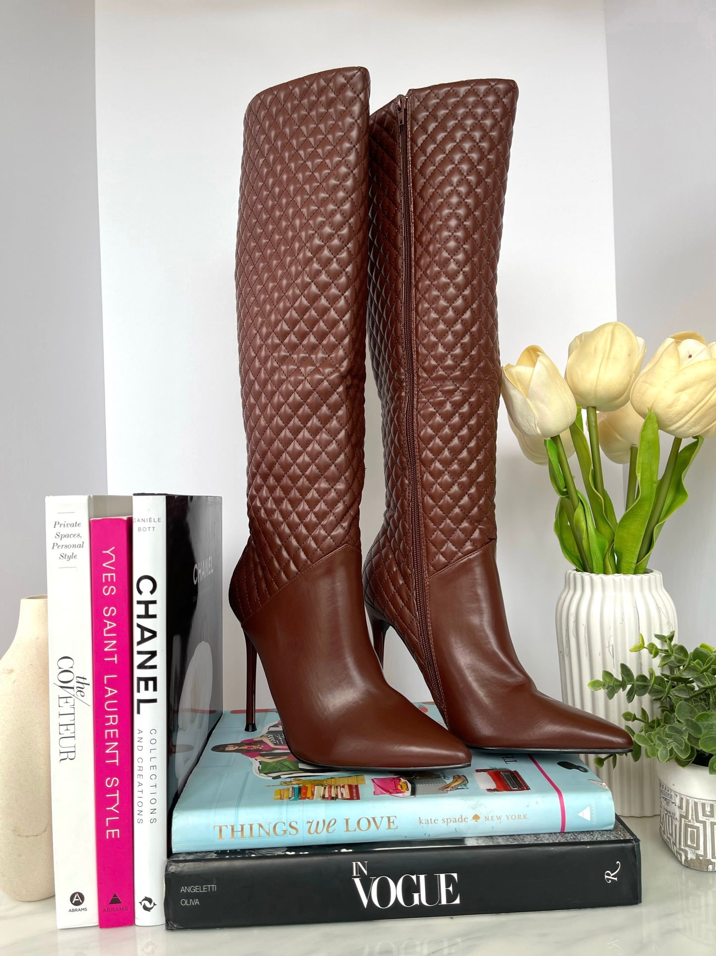 New Snowe Brown Quilted Tall Pointed Boots Size 10