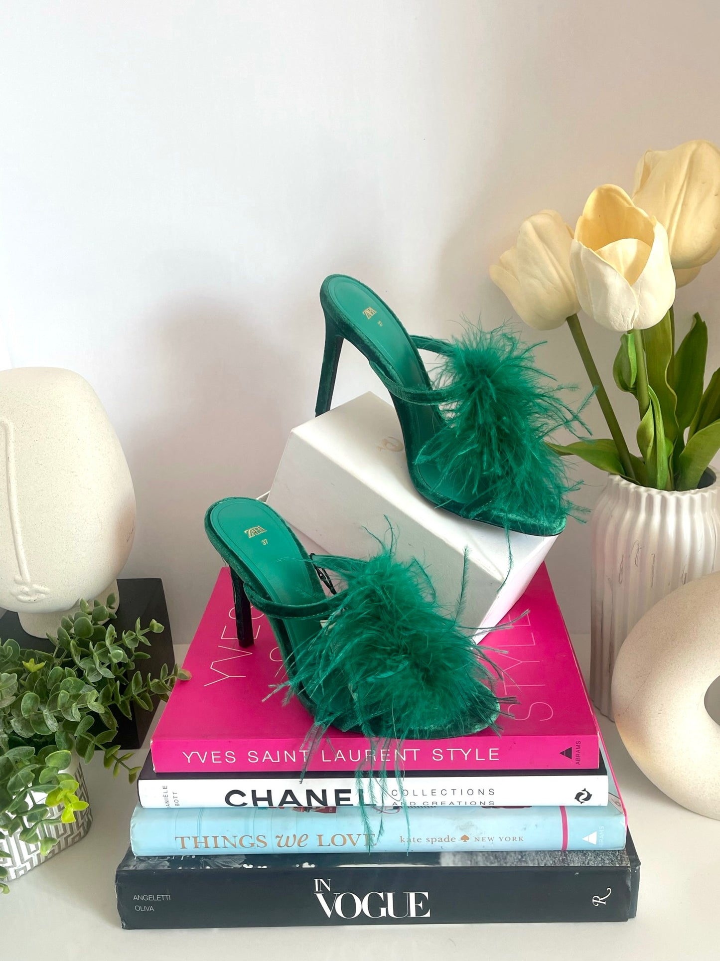 New Zara Green Feather Mule Heels Size 6.5 US