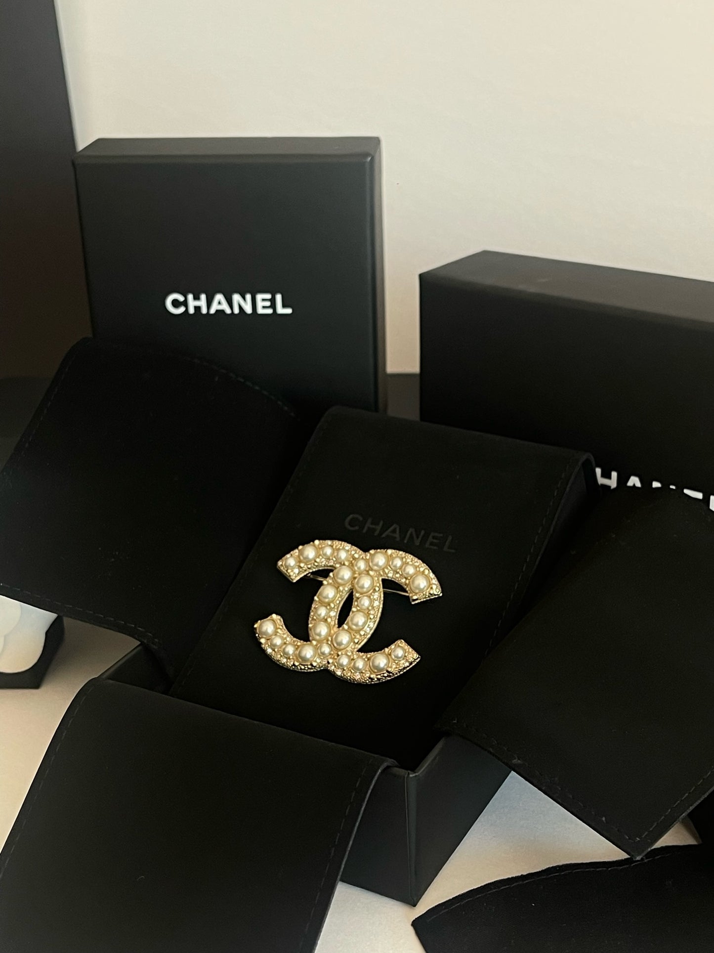 Chanel CC Pearl And Gold Encrusted Brooch